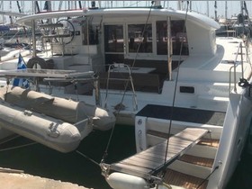 Koupit 2016 Lagoon Catamarans 400 S2