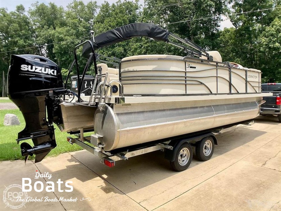 2021 Lexington Pontoon Boats 321 for sale. View price, photos and Buy