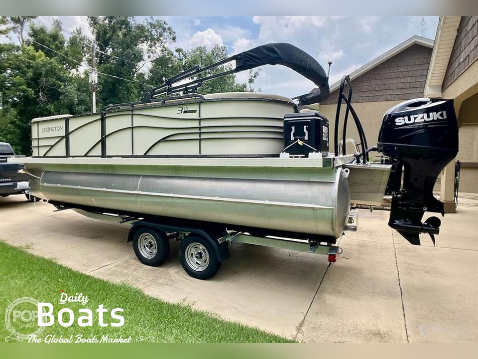 2021 Lexington Pontoon Boats 321 for sale. View price, photos and Buy