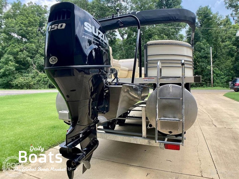 2021 Lexington Pontoon Boats 321 for sale. View price, photos and Buy