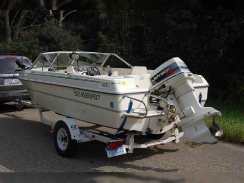 1997 OMC Sunbird