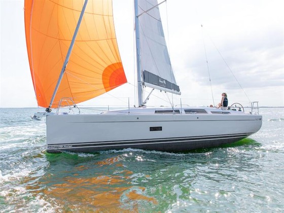 Hanse Yachts 348