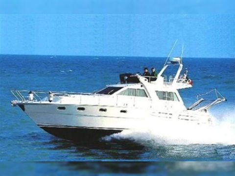 Monterey 295 SCR Cabin Cruiser