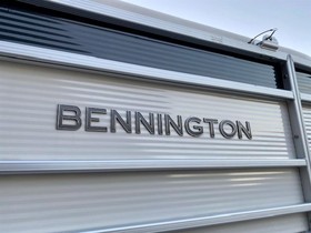 2021 Bennington Marine Q25 Swingback
