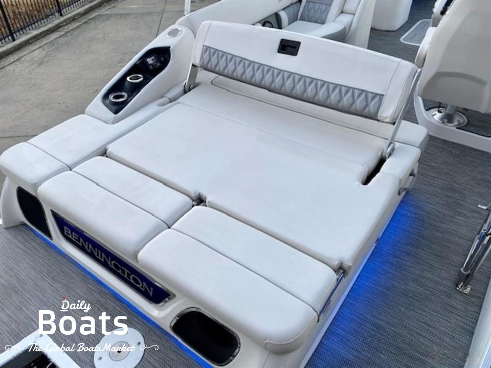 2021 Bennington Marine Q25 Swingback for sale. View price, photos and Buy 2021 Bennington Marine