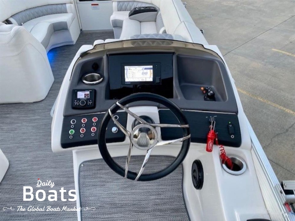 2021 Bennington Marine Q25 Swingback for sale. View price, photos and Buy 2021 Bennington Marine