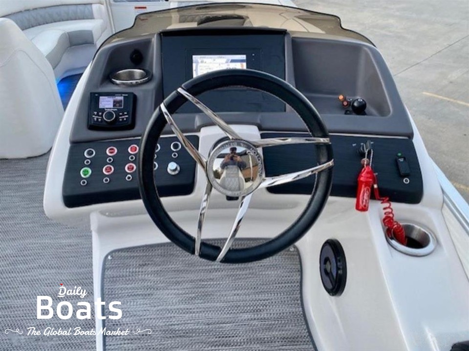 2021 Bennington Marine Q25 Swingback for sale. View price, photos and Buy 2021 Bennington Marine