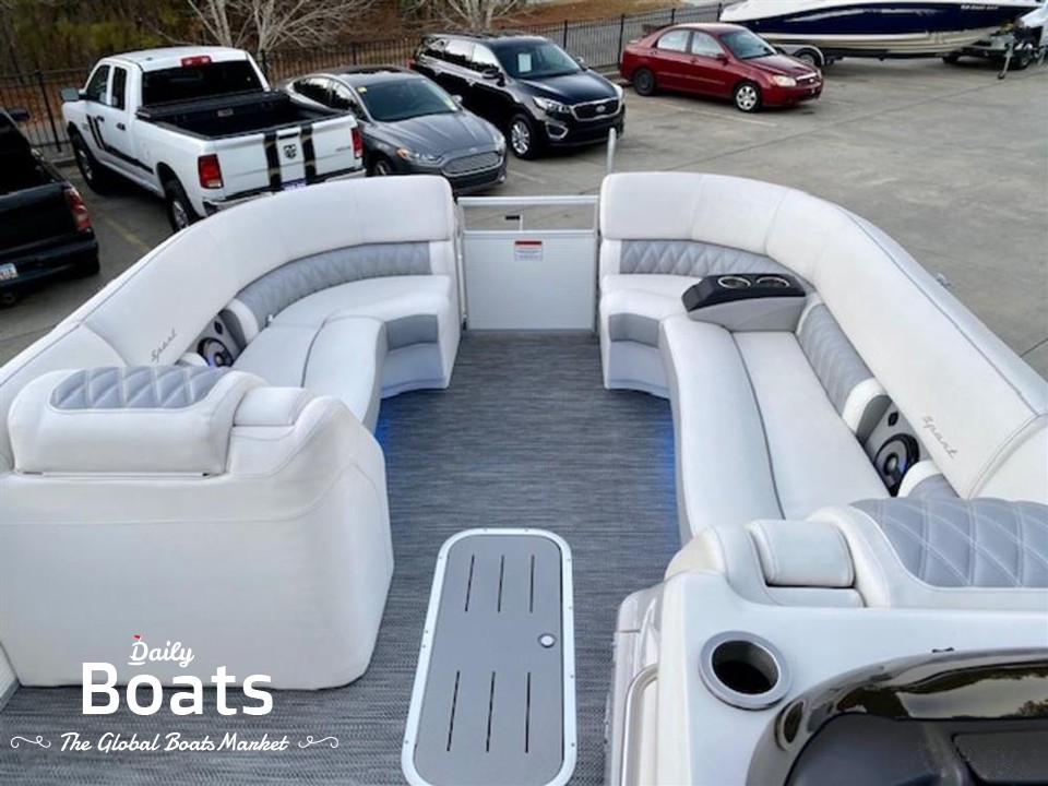 2021 Bennington Marine Q25 Swingback for sale. View price, photos and Buy 2021 Bennington Marine