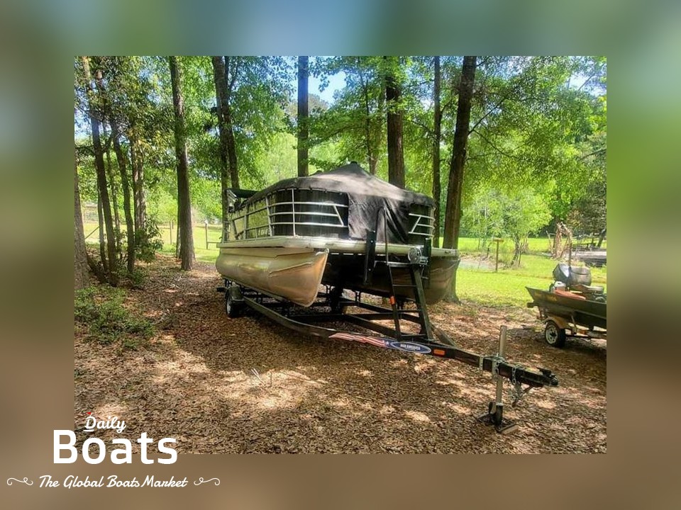 2021 Godfrey Pontoon Boats Sweetwater 1886 Cx for sale. View price, photos and Buy 2021 Godfrey