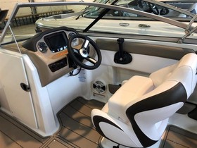 2020 Chaparral Boats 210 Ssi