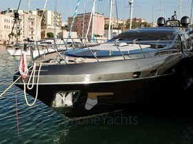 Kjøpe 2007 Mangusta Yachts 92