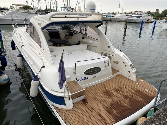 Bavaria Yachts 37 Sport Hard Top