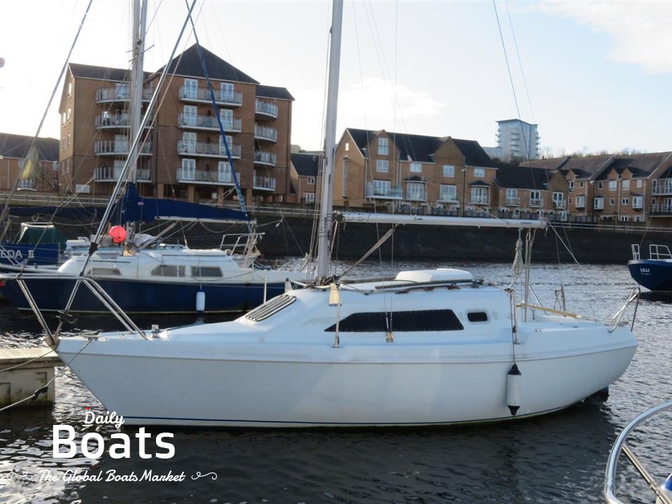 1996 Hunter Horizon 232