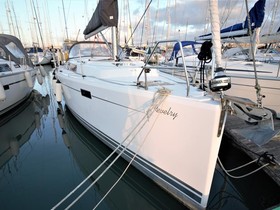 Vegyél 2012 Hanse Yachts 385