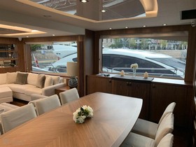 2018 Sunseeker 86 Yacht for sale
