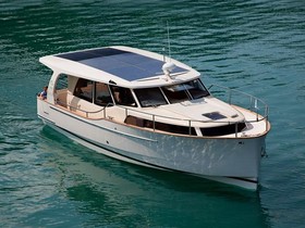 Buy 2023 Greenline 33