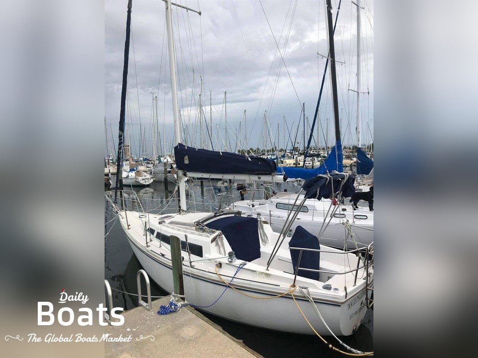 1985 Catalina Yachts 27 for sale. View price, photos and Buy 1985