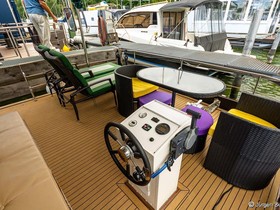 Kupiti 2015 Houseboat