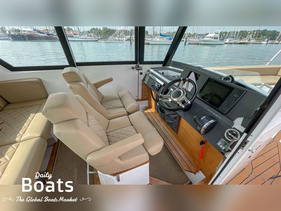 2015 Axopar Boats 28 Cabin for rent. View price, photos and Rent 2015