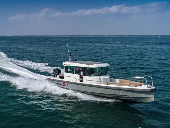 Axopar Boats 28 Cabin
