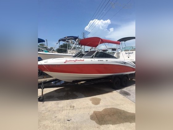 Yamaha 230 AR