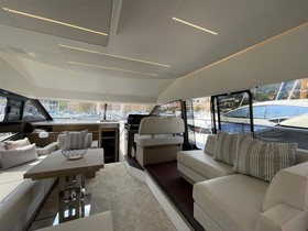 Kupiti 2020 Prestige Yachts 520