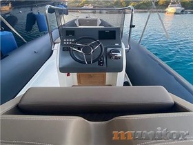 2019 Boston Whaler Boats 305 Conquest for sale