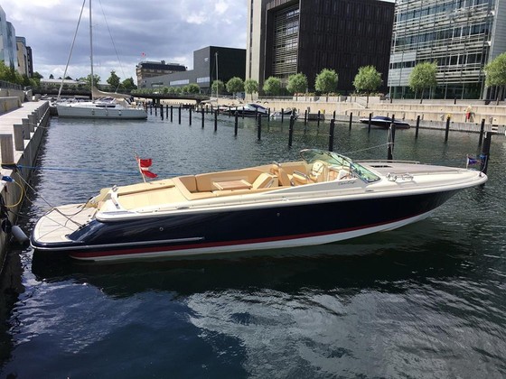 Chris-Craft 28 Corsair Heritage