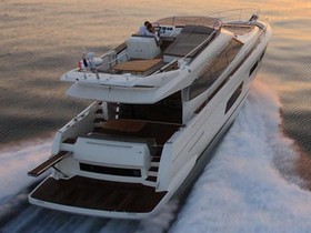 2013 Prestige Yachts 550