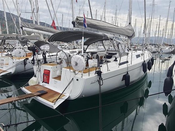 Hanse Yachts 458