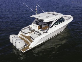 Buy 2022 Tiara Yachts 3800