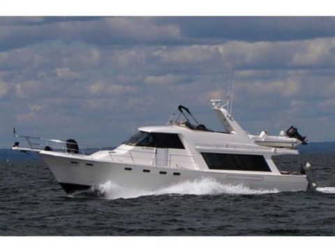 Bayliner 4788 Pilothouse