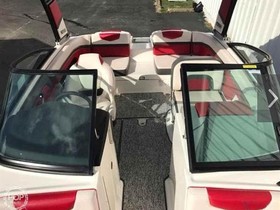 2016 Chaparral Boats 203