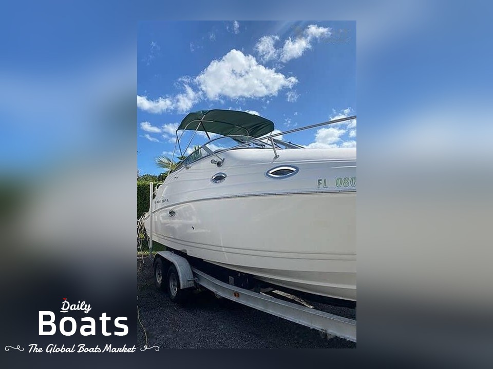 Regal Boats 2665 Commodore