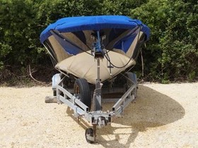 2002 Chris-Craft 22 Launch for sale