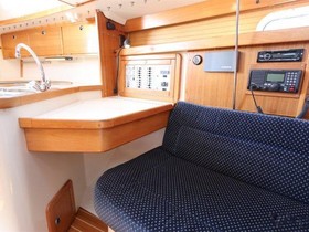 2003 Catalina Yachts 320 na prodej