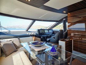 Osta 2019 Ferretti Yachts 670