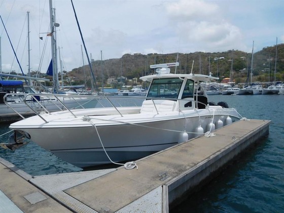 Boston Whaler Boats 370 Outrage