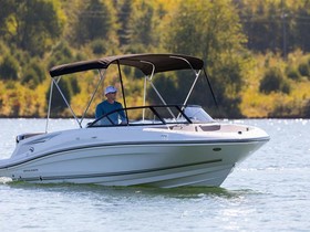 Buy 2022 Bayliner Boats Vr5