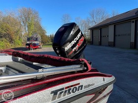 2016 Triton Boats 216 Fishunter for sale