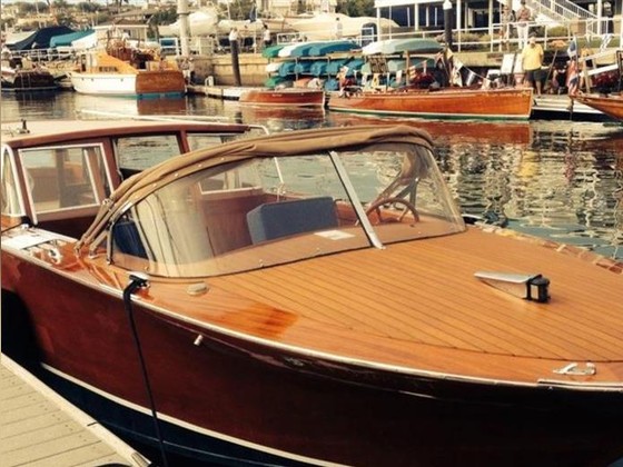 Serenella Limousine Tender