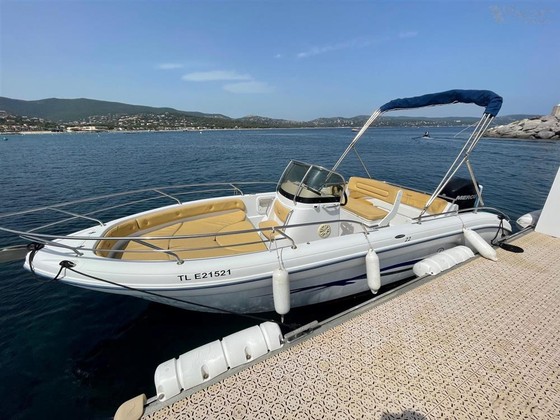 Ranieri Voyager 22