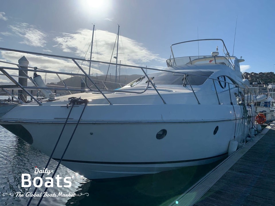 2004 Azimut 55 Fly