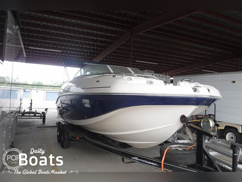 2006 Hurricane Boats Sundeck 257 Dc for sale. View price, photos and