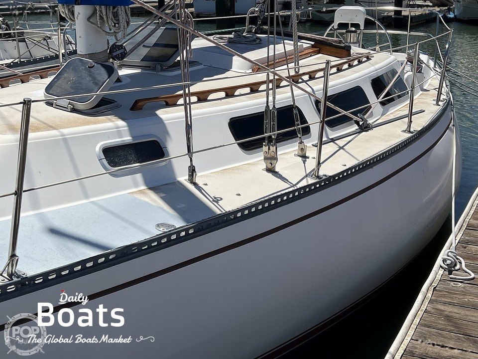 1980 Catalina 38' for sale. View price, photos and Buy 1980 Catalina 38