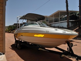 2004 Sea Ray 220 Sundeck for sale