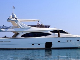 Ferretti Yachts 780 Ht