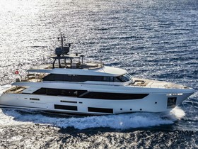 Αγοράστε 2023 Ferretti Yachts Custom Line Navetta 33