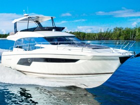 Prestige Yachts 520 Fly