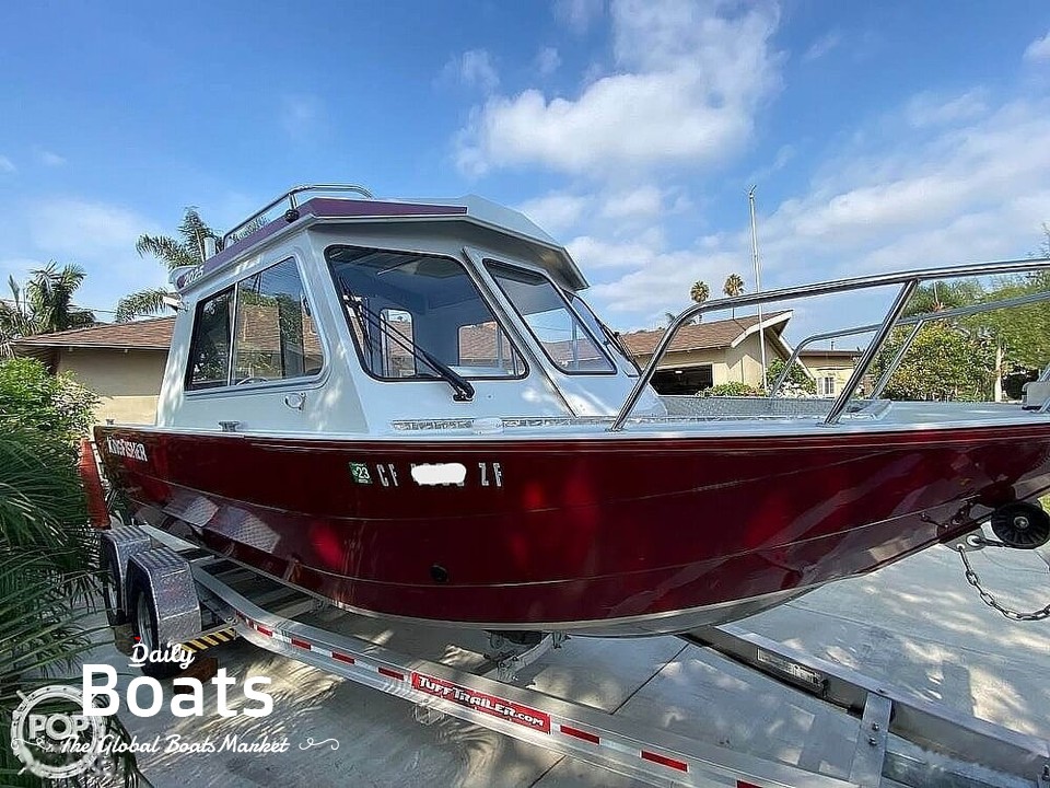 2020 Kingfisher 2025 Escape Ht Pilot House for sale. View price, photos